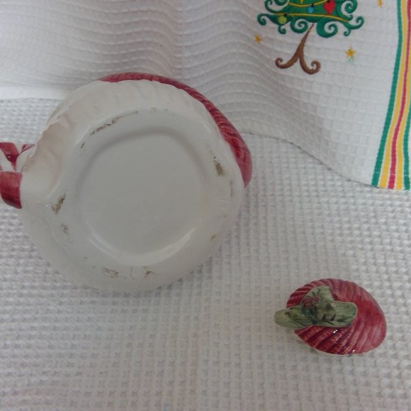 Vintage Santa Teapot - Picture 4 of 5